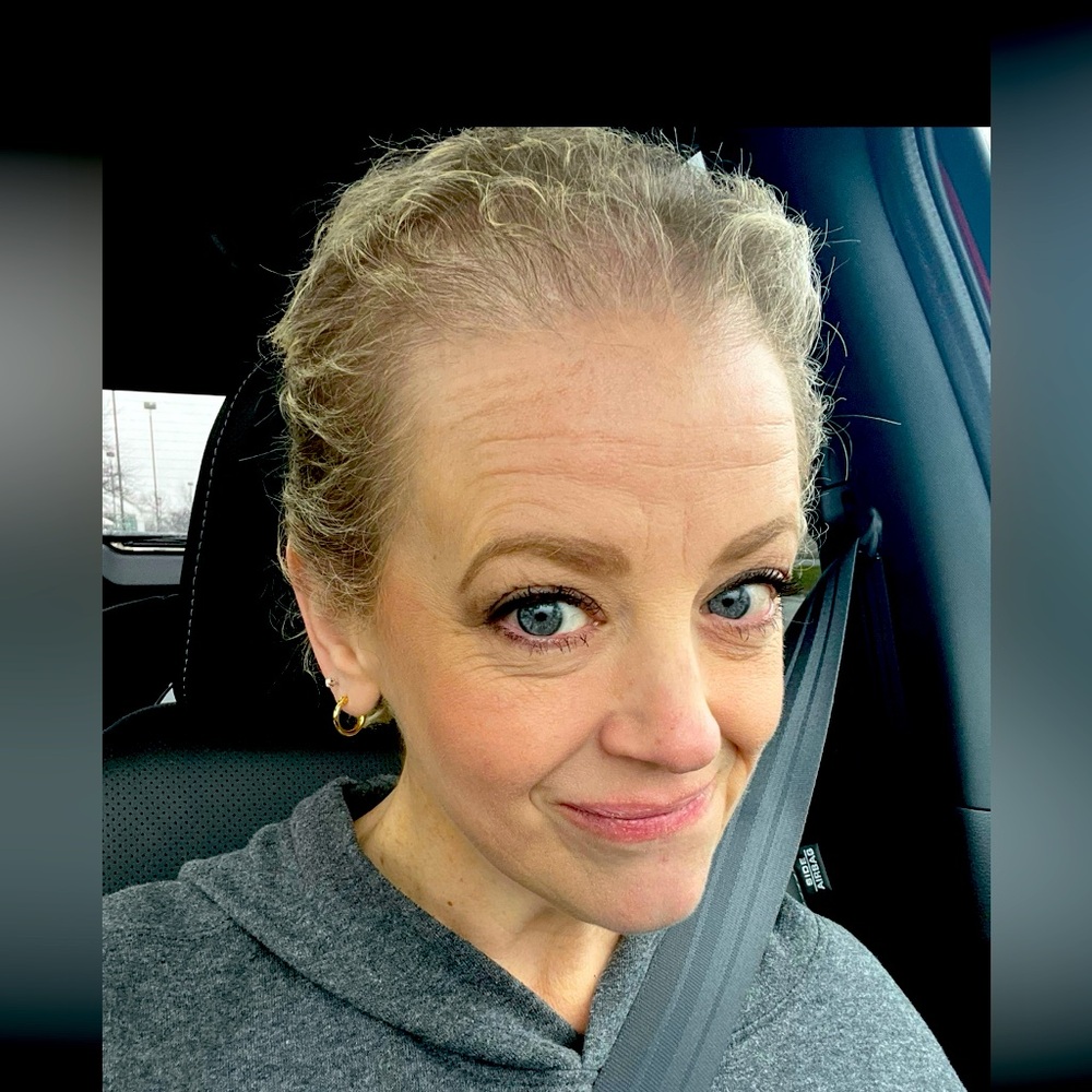 Meet your Posher, Jennifer